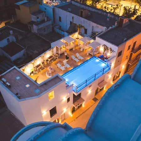 Naucleros Suites ペッツェ・ディ・グレーコ